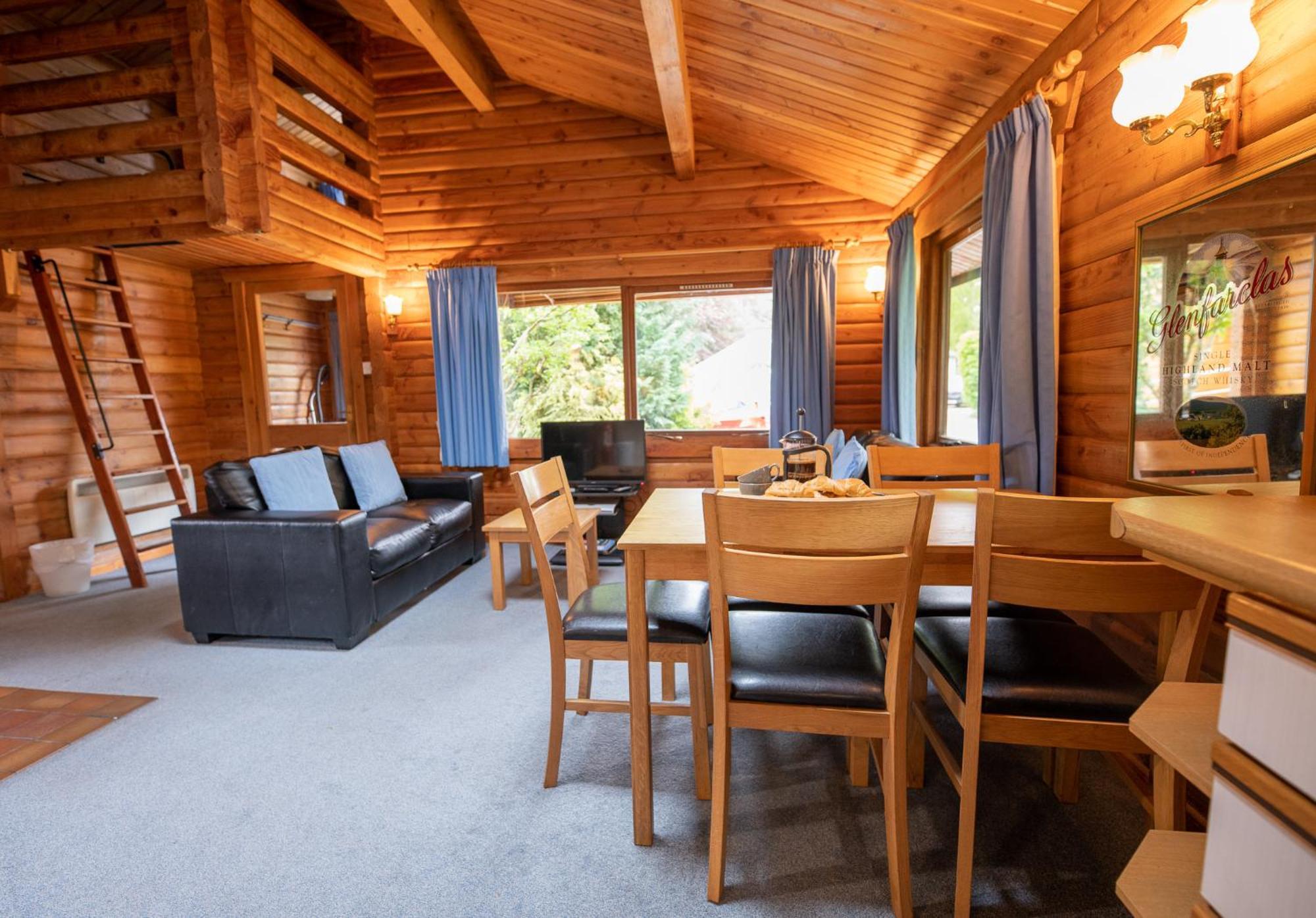 Loch Insh Chalets Ltd كينغكرايغ المظهر الخارجي الصورة