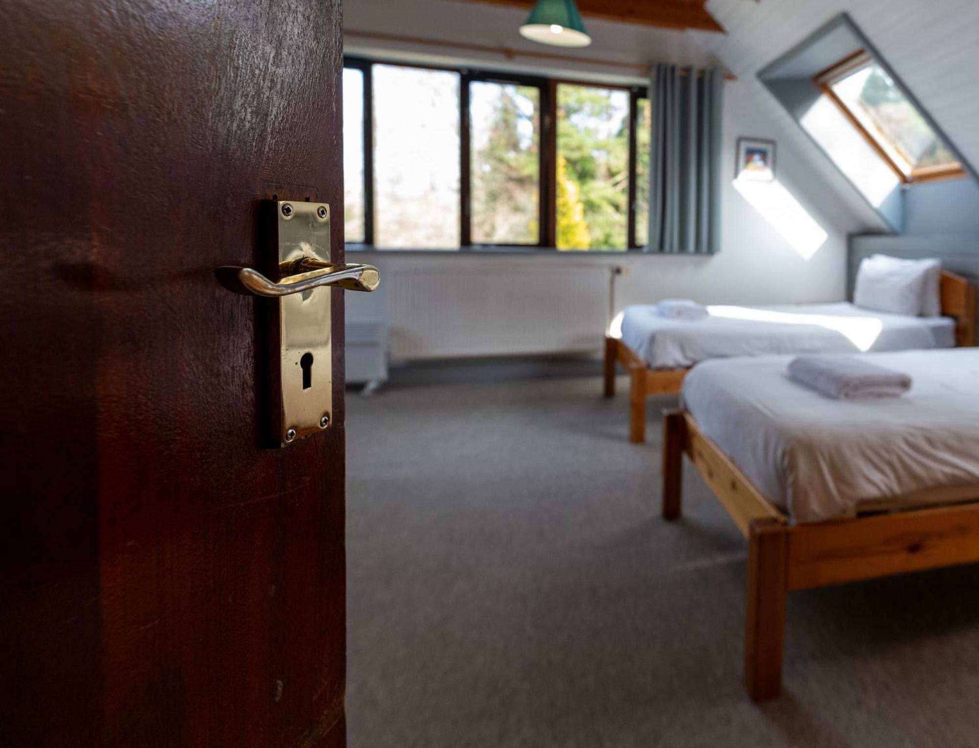 Loch Insh Chalets Ltd كينغكرايغ الغرفة الصورة