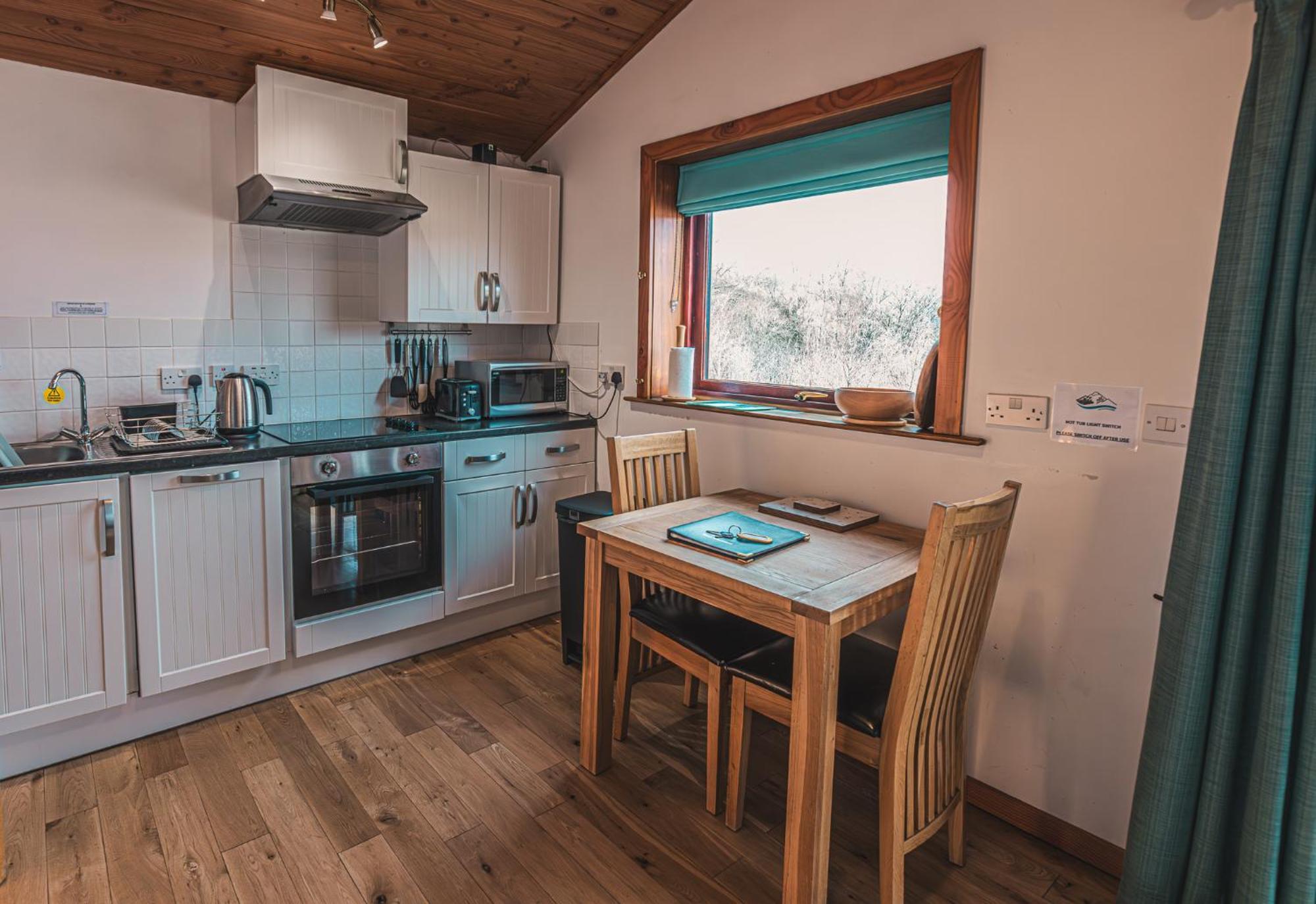 Loch Insh Chalets Ltd كينغكرايغ المظهر الخارجي الصورة