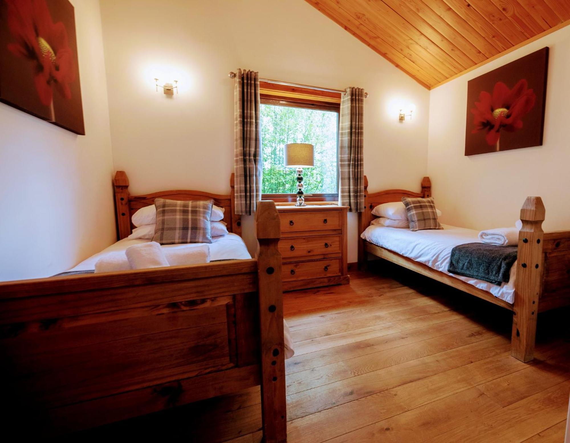Loch Insh Chalets Ltd كينغكرايغ المظهر الخارجي الصورة
